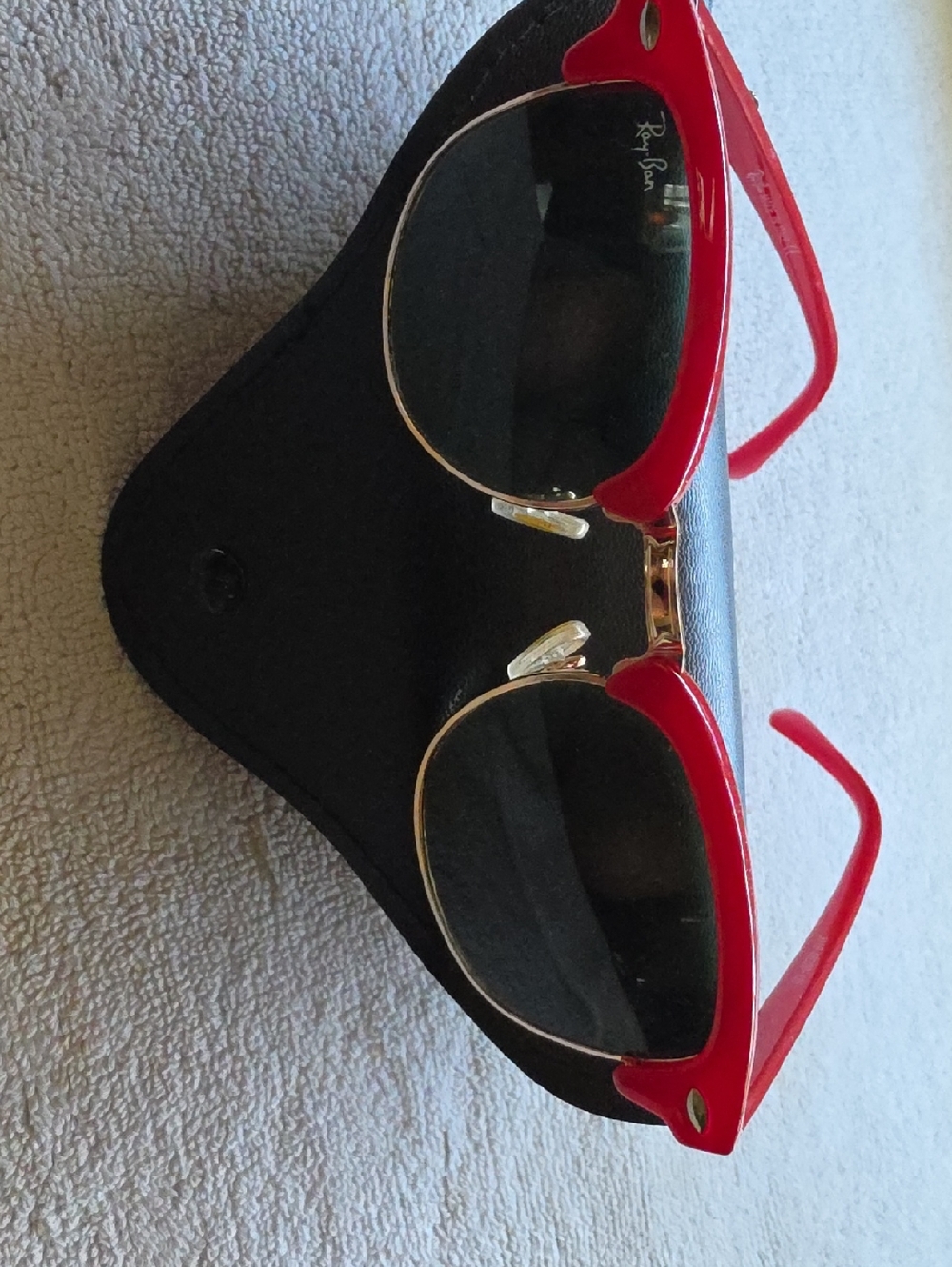 Ray-Ban Clubmaster Sunglasses in Red and Gold